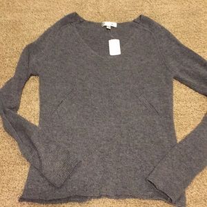 NWT Cashmere v-next sweater